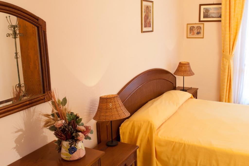 Paradiso 4*